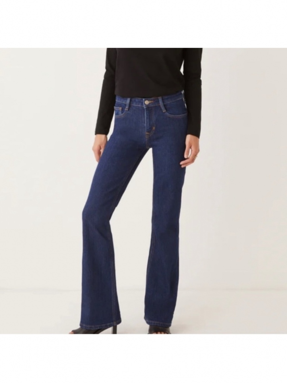 Frank & Oak midrise bootcut Jeans. Joan bootcut